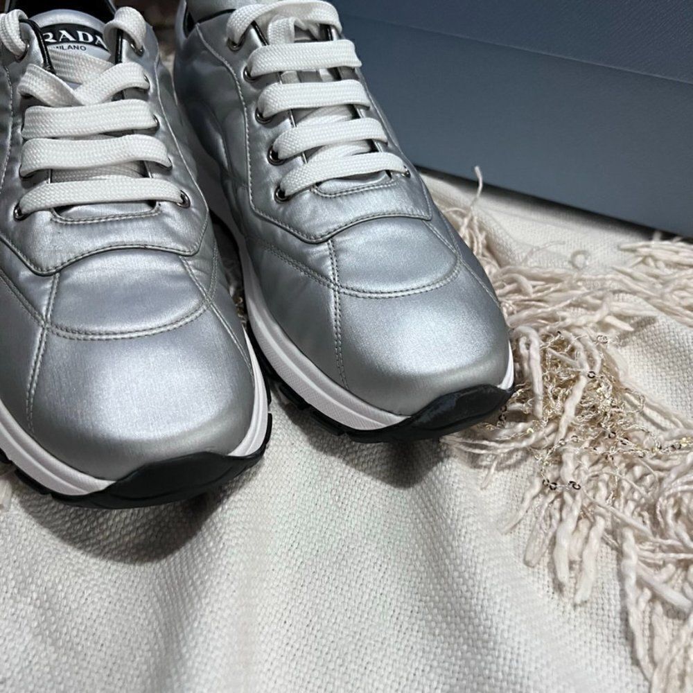 PRADA Logo Nylon Casual Laceup Women’s Sneakers - Picture 8 of 11
